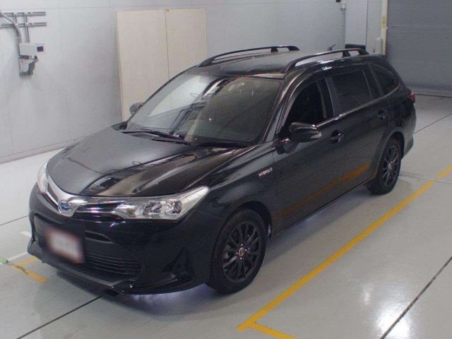 20186 Toyota Corolla fielder NKE165G 2018 г. (CAA Chubu)